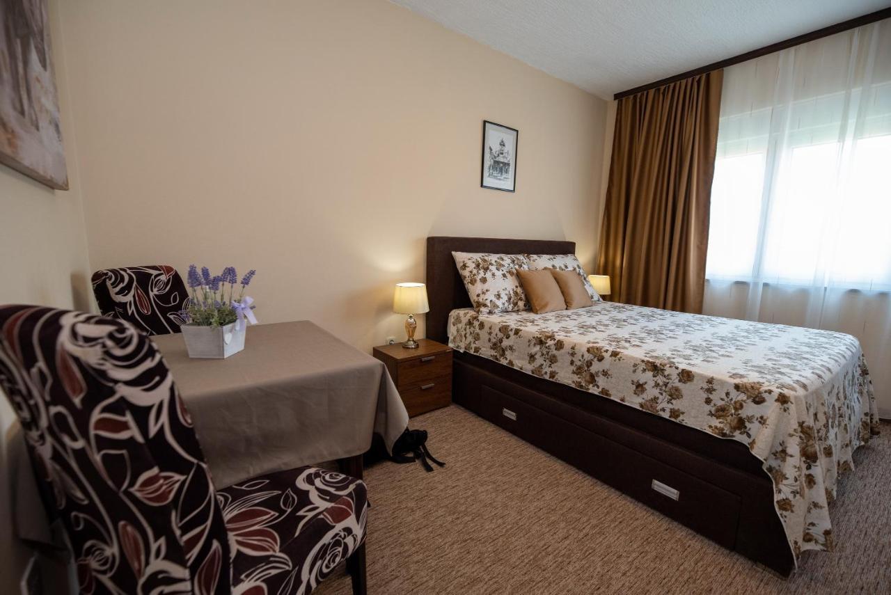 Apartmani Tome ザダル エクステリア 写真