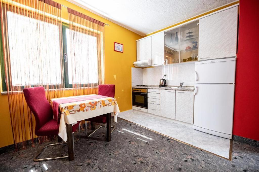Apartmani Tome ザダル エクステリア 写真